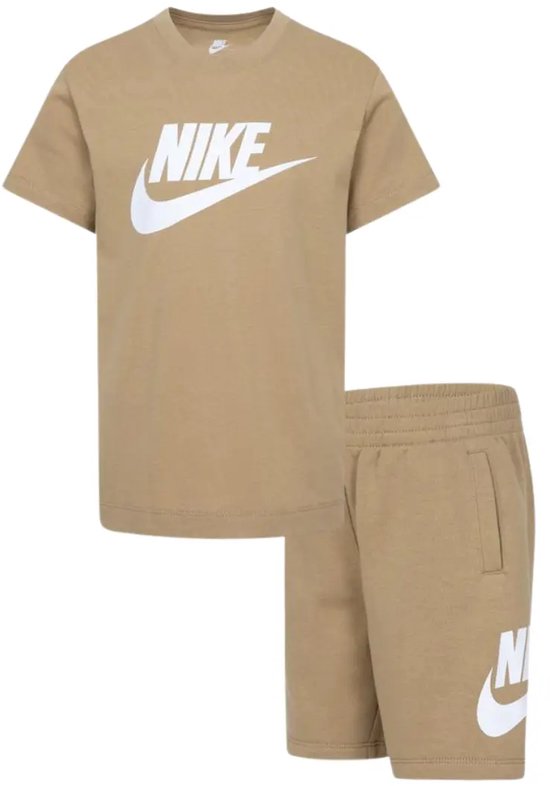 nike attire cheap
