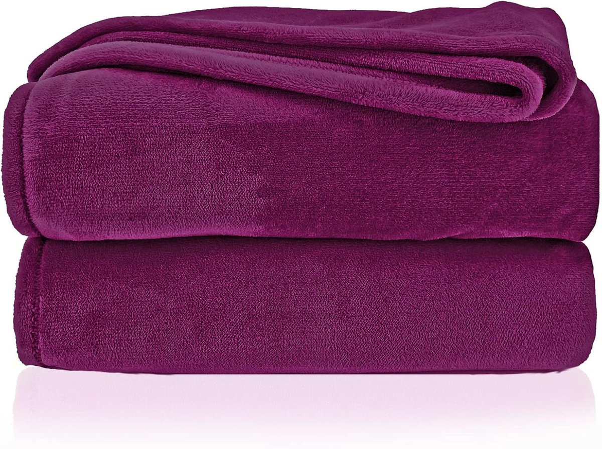 Hoogwaardig flanellen knuffeldeken - super zacht fleece deken voor bank en onderweg - Oeko-Tex gecertificeerd - 170 x 130 cm - paarse bessen