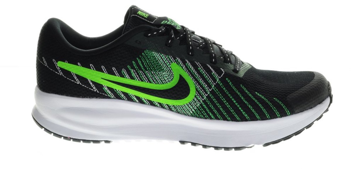 Nike Run Defy Strike- Shock Zwart