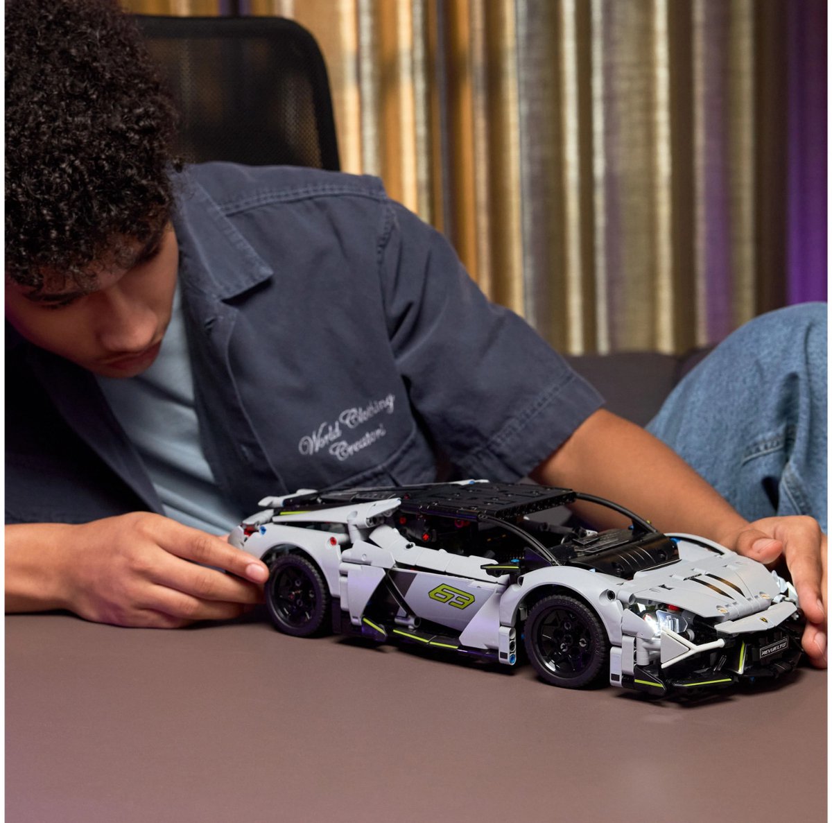LEGO® Technic Lamborghini Revuelto Supersportwagen - 42214 — afbeelding 20