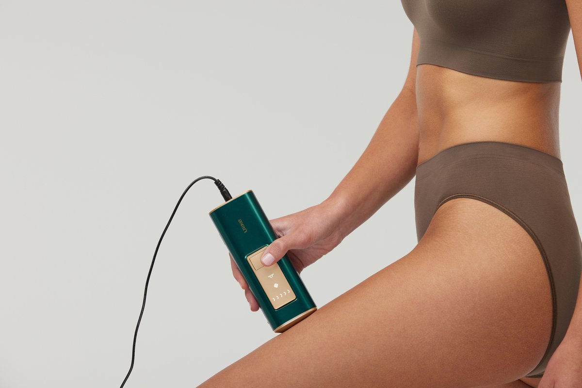 Ulike - Air 2 - Groen - Laser Ontharing Apparaat - IPL Ontharing voor Vrouwen en Mannen met Saffier Ice Cooling - Bijna pijnloos - Langdurige Resultaten voor Gezicht en Lichaam - Geschenkdoos thumbnail 5
