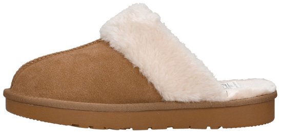 Bruine suède pantoffel met witte teddy voering en rubberen zool.