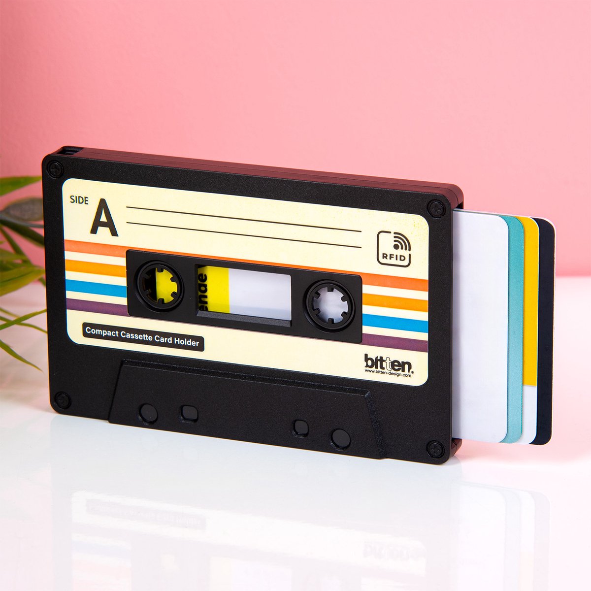Bitten Design Cassettebandje Kaarthouder - Zwart