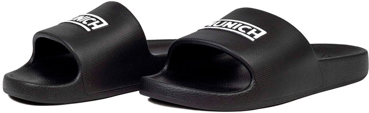 Munich Tabar Slippers Zwart EU 38 Kinderen