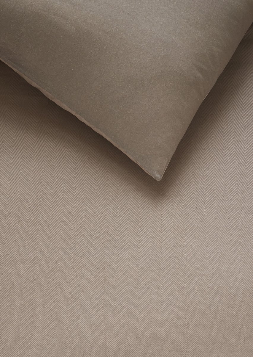 Rivi&egrave;ra Maison Connor kussensloop - Zand - 60 x 70 cm