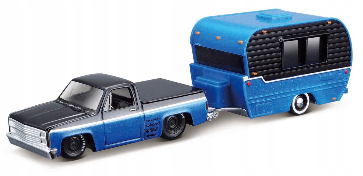 Maisto '87 Chevy 1500 met Trailer Schaal 1:64 Blauw Metaal