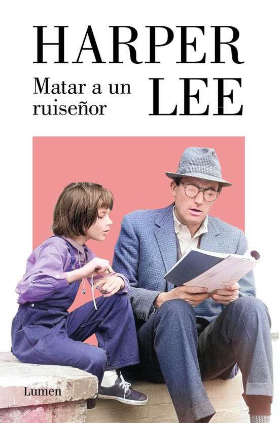 Couverture du livre 'Matar a un ruiseñor' de Harper Lee, avec une jeune fille et un homme lisant ensemble.