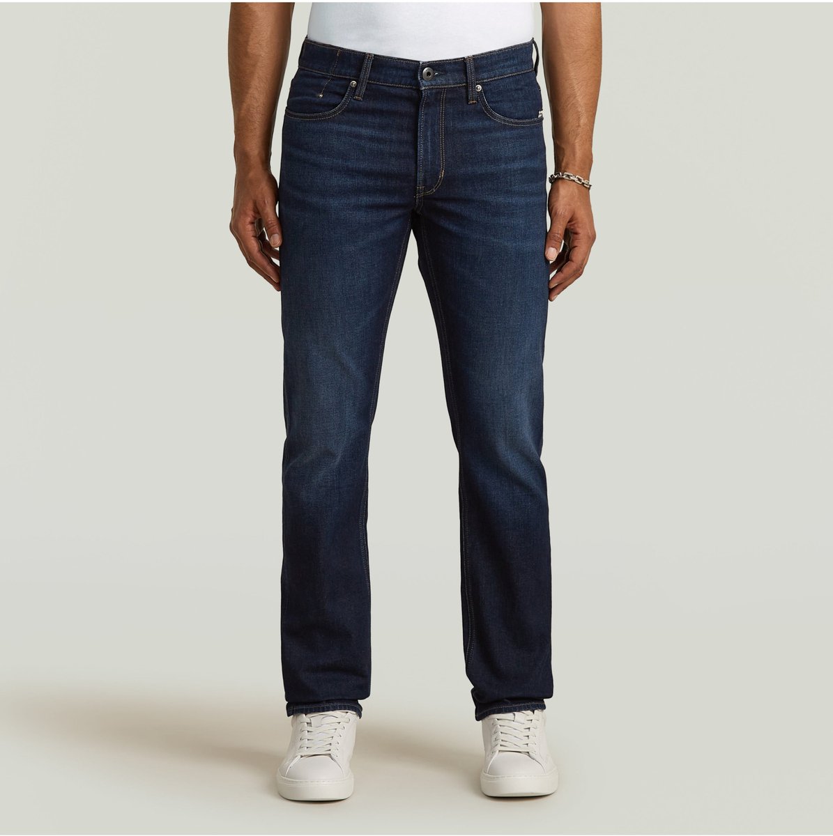 G-STAR Mosa Straight Heren Jeans worn in hourglass Blauw