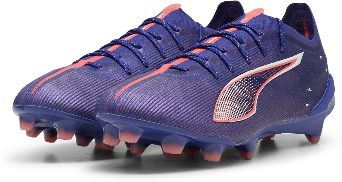 Puma voetbal schoenen Low Ultra 5 Ultimate FG in Lapis Lazuli, wit en sunset glow, maat 46,5 met SPEEDSYSTEM-zool.