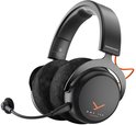 Zwarte Beyerdynamic MMX 150 gaming headset met oranje accenten en afneembare microfoon.