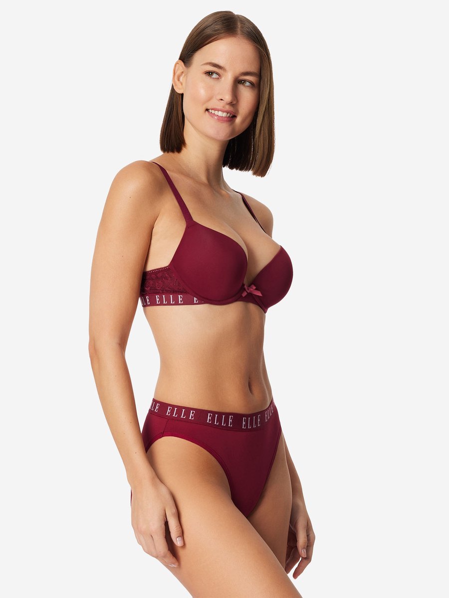 ELLE Slip Logo