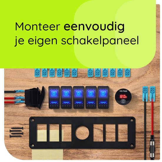 Onderdelen van een schakelpaneel: paneel, zes schakelaars, voltmeter en aansluitkabels.