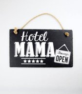 Moederdag - Stoneslogan - Spreuktegel - Hotel Mama, always open - In cadeauverpakking met gekleurd lint