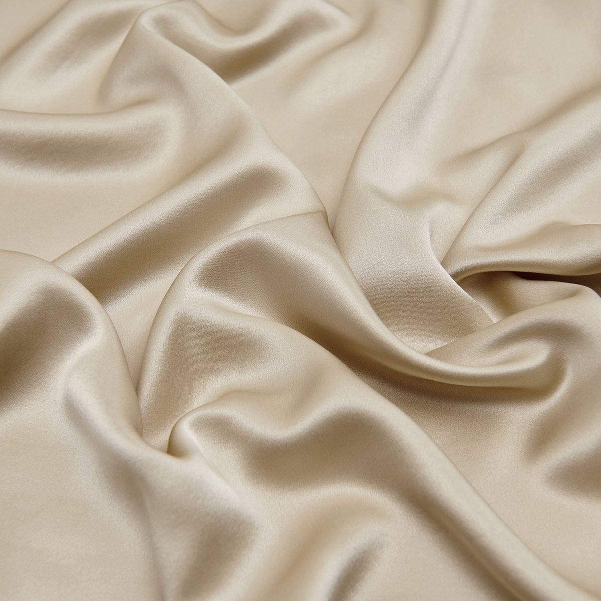 Slowwave Premium Silk Pillowcase - Kleur: Champagne - 100% moerbeizijde - 22 momme - Hoogste kwaliteit (grade 6A) - 60x70cm — cadeau in Wonen & Interieur - foto 2