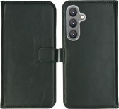 Selencia Étui pour Samsung Galaxy S24 Plus avec porte-cartes - Bookcase en cuir véritable Selencia - Vert