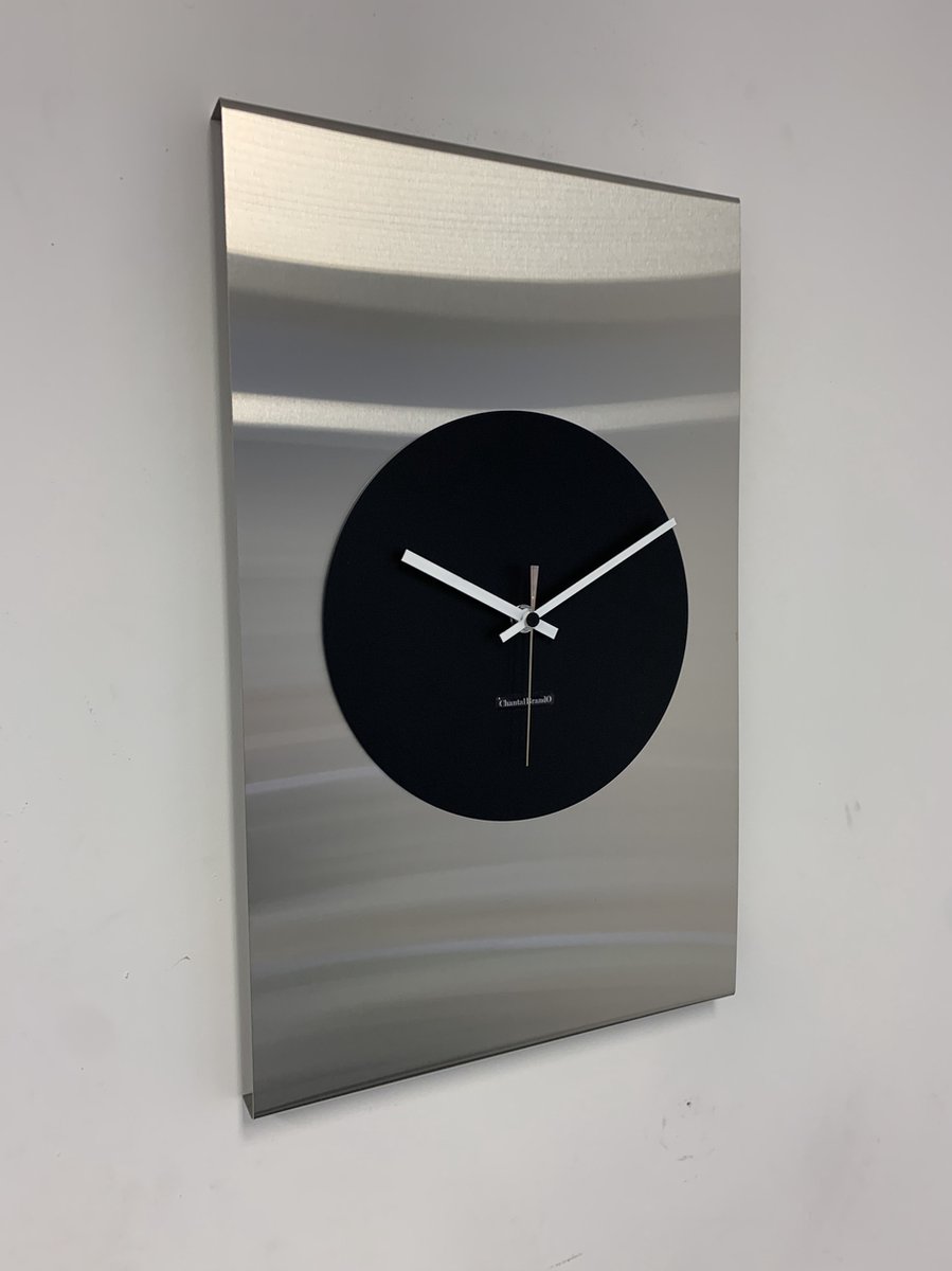Wandklok CHANTALBRANDO -- NEW JERSEY -- SILVER & BLACK -- MODERN DESIGN