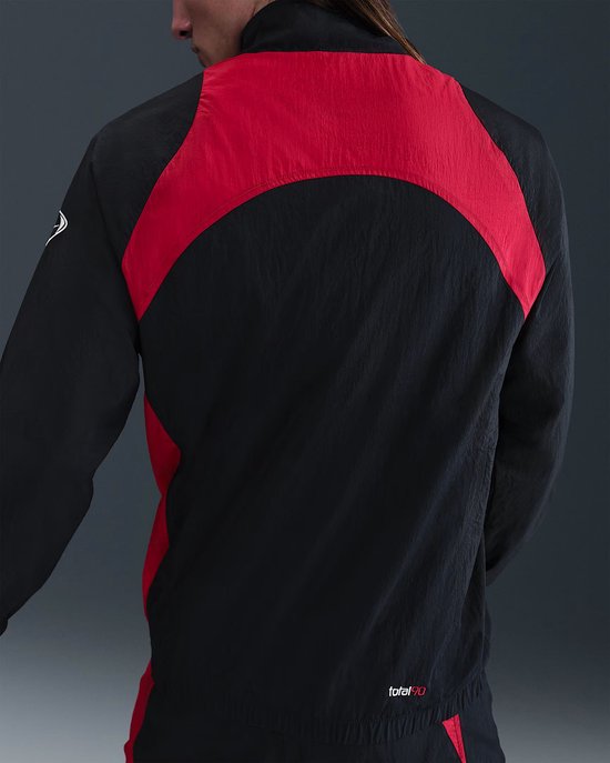 Foto: Nike total90 men s water repellent voetbal trainingsjack heren zwart