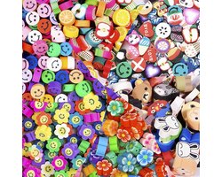 Tarklanda 300 stuks Smiley-kralen, fruitkralen van polymeerklei, bloemenkralen, dierenkralen voor het maken van sieraden, armbandkralen, knutselwerkjes, haaraccessoires voor kinderen
