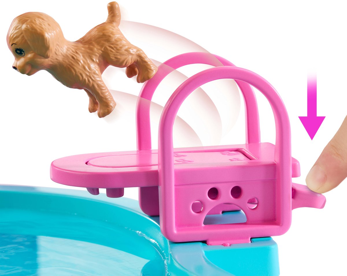 Barbie Droomzwembad - Speelset met Glijbaan en Bubbelbad en meer dan 20 Accessoires — afbeelding 9