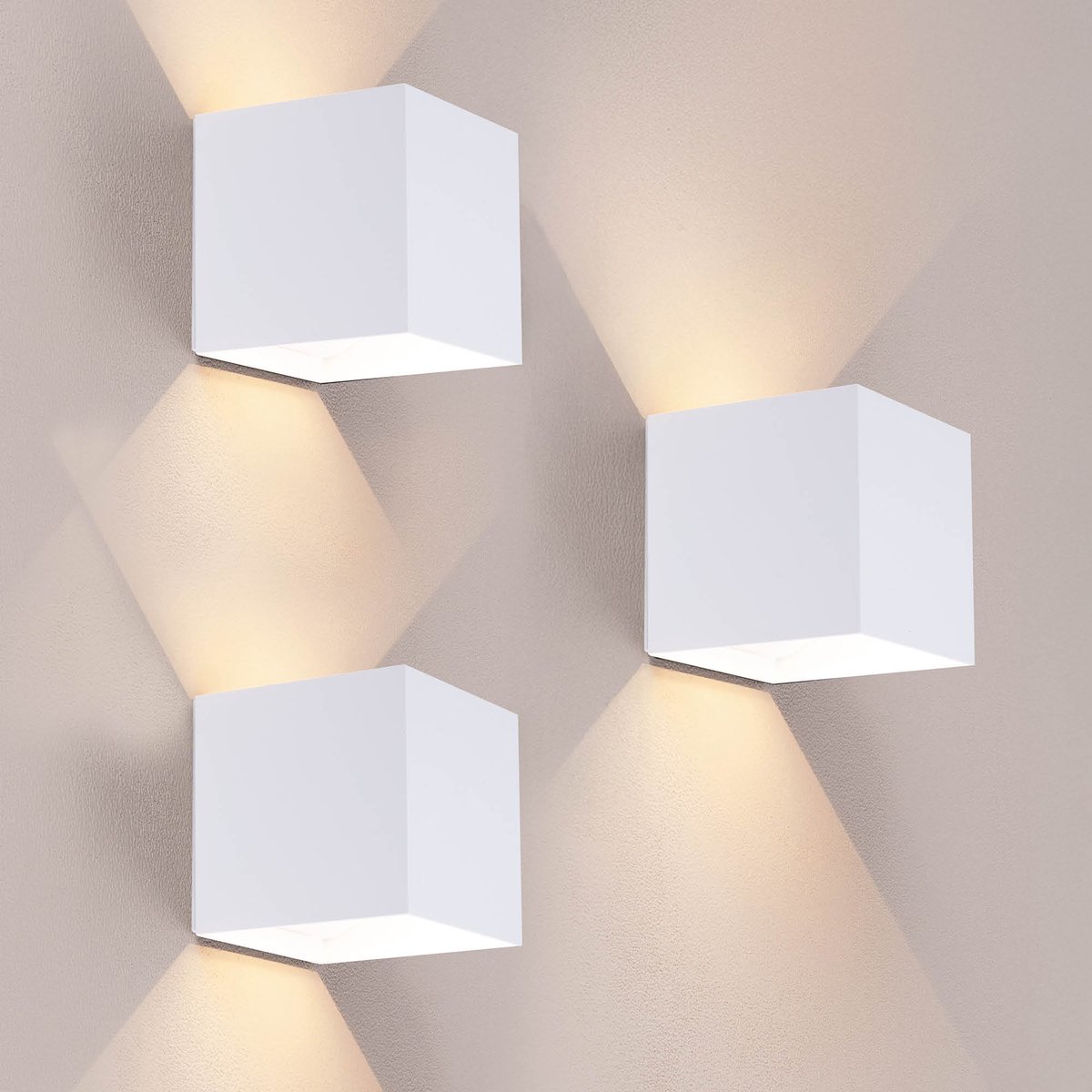 Ledvion - 3x USB Oplaadbare Wandlamp met Sensor – 4400 mAh – Wit – Draadloos – IP44 – Binnen & Buiten – Warm Wit Licht