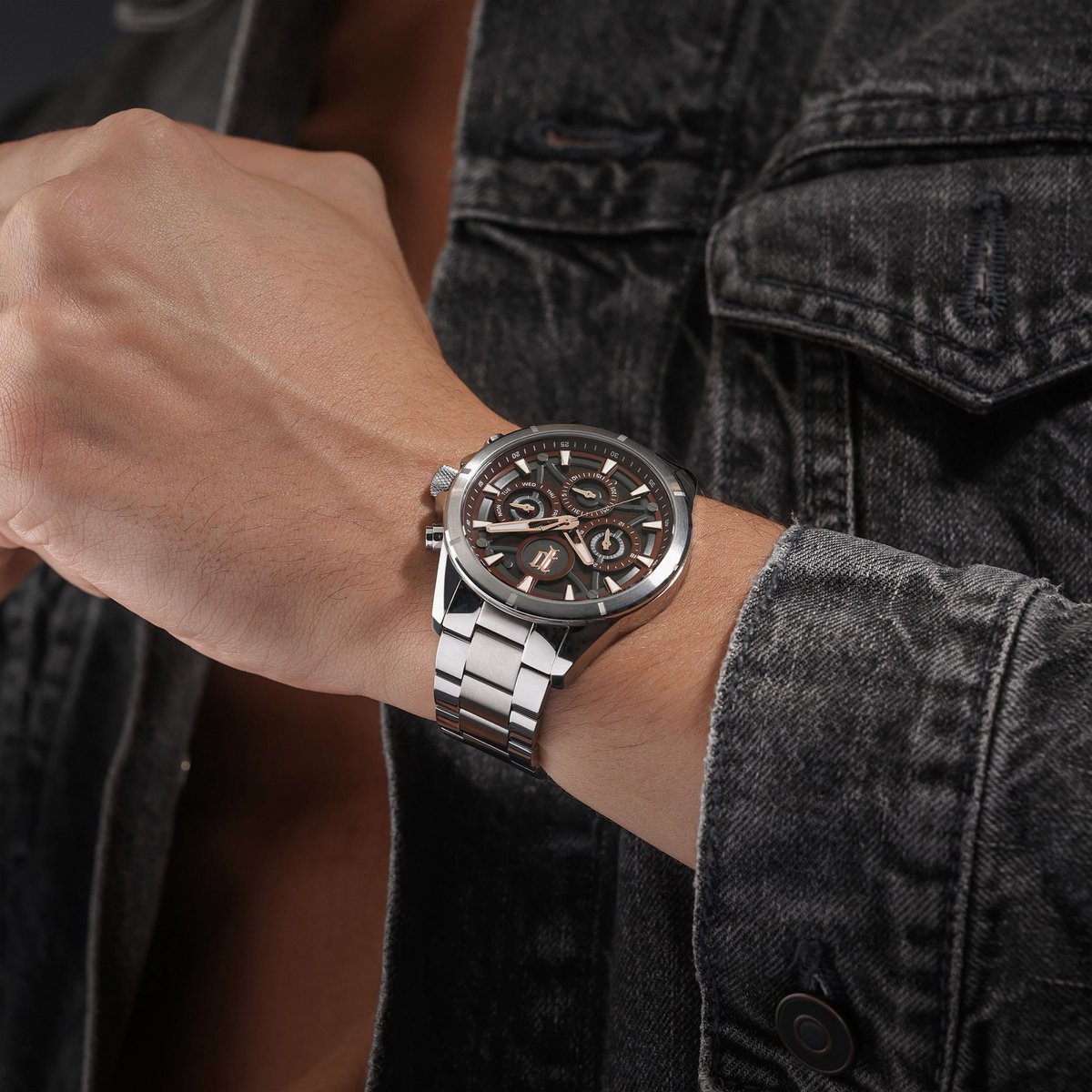 Horloge Defender Brown