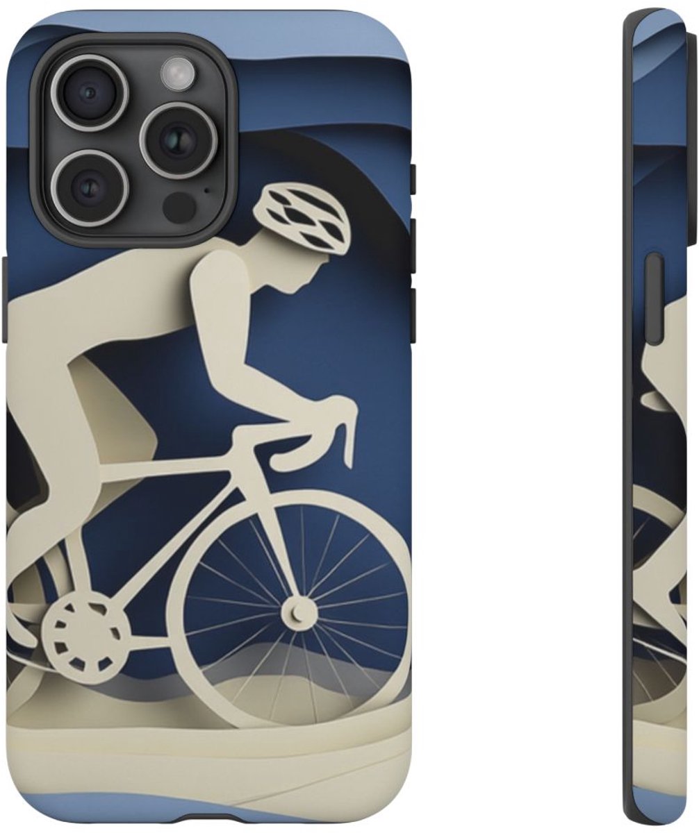 Papieren Fietsers in Blauwe Landschap – Telefoonhoesje Geschikt voor iPhone 15 Pro Max