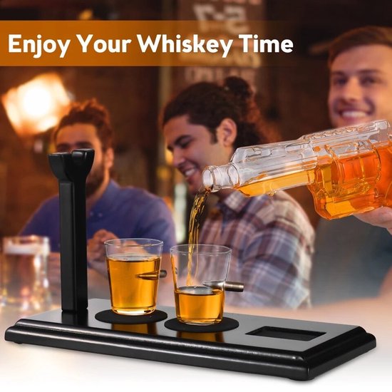 Carafe à whisky en forme de pistolet - Le Journal du Whisky