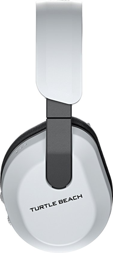 Zijaanzicht van een witte Turtle Beach gaming headset op zwarte achtergrond.