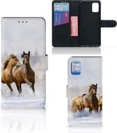 GSM Hoesje Geschikt voor Samsung Galaxy A31 Wallet Book Case Paarden