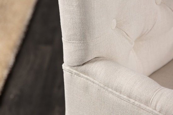 Elegante armleuningstoel CASTLE beige met Chesterfield-quilt in landelijke stijl - 40073