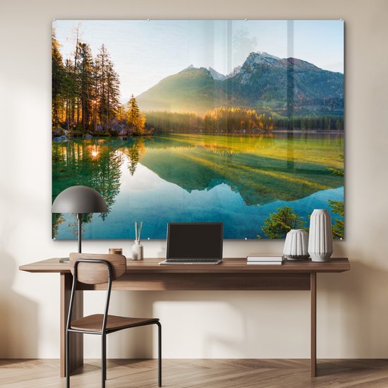 Peinture sur verre - Plaque acrylique - Lac - Water - Vert - Montagnes - Arbre - Décoration murale - Peinture sur verre - Verre acrylique - Photo sur verre - 160x120 cm - Peinture sur verre nature - Décoration murale