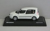 Skoda Roomster Facelift - 1:43 - Abrex