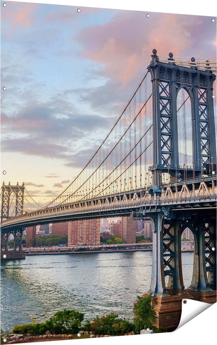 Gards Tuinposter Manhattan Bridge Brug in New York - 120x160 cm - Tuindoek - Tuindecoratie - Wanddecoratie buiten - Tuinschilderij Multikleur