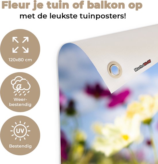 Tuinposter 120x80 cm - Tuindecoratie Bloemen - Wei - Paars - Gras - Wit - Wolken - Blauw - Poster voor in de tuin - Buiten decoratie - Schutting tuinschilderij - Tuindoek muurdecoratie - Wanddecoratie balkondoek