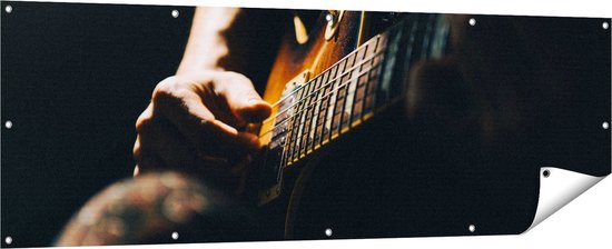 Gards Tuinposter Man Speelt Gitaar - 180x60 cm - Tuindoek - Tuindecoratie - Wanddecoratie buiten - Tuinschilderij