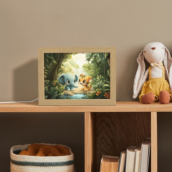 Nachtlampje 20x15 cm - Kinder lamp - Olifant - Tijger - Bos - Jungle - Tafellamp kinderkamer - Slaapkamer lamp - Bedlamp kinderen - Kinderlampje stopcontact - Wandlamp babykamer - Nachtlampjes van Merkloos — afbeelding 3