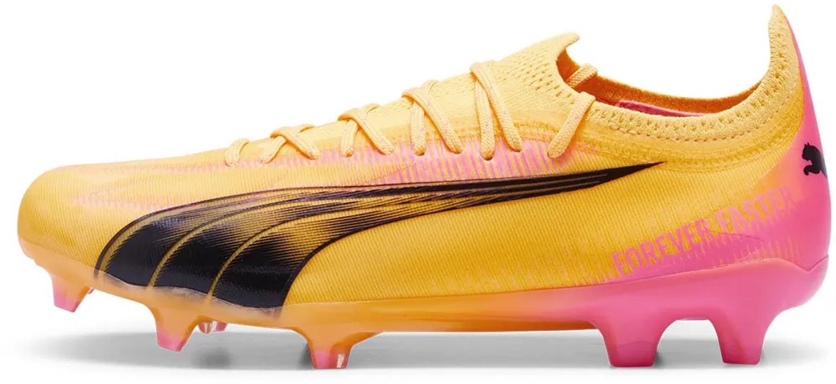 Puma Ultra Ultimate FG/AG voetbalschoenen in geel met zwarte en roze accenten, EU 38 1/2, lichtgewicht ontwerp.