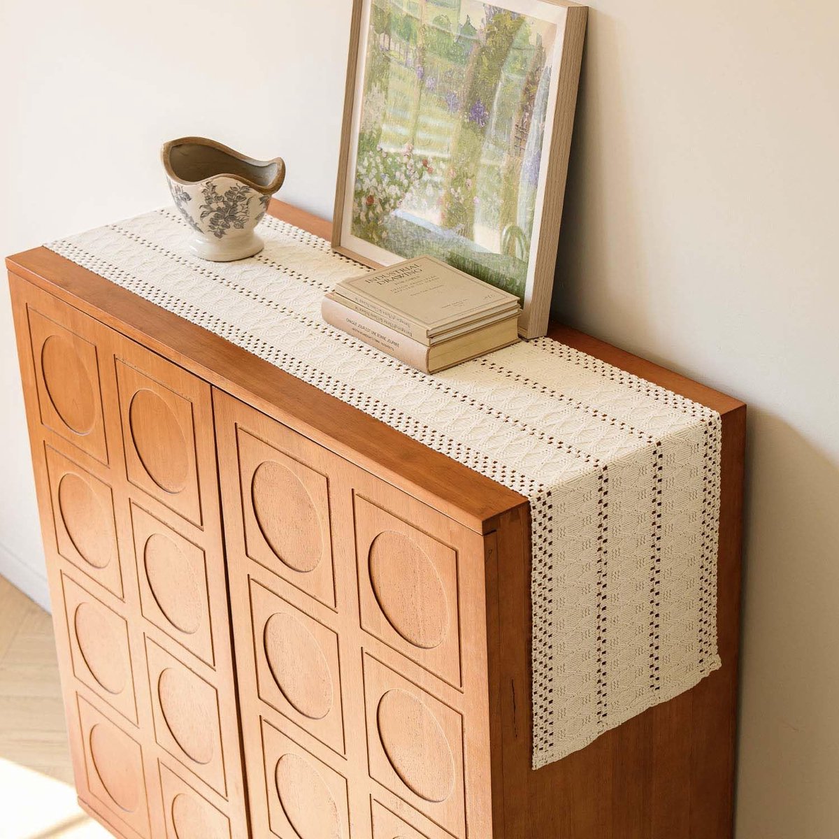 Unyqoos® Stijlvolle beige tafelloper in boho macramé stijl voor diverse gelegenheden