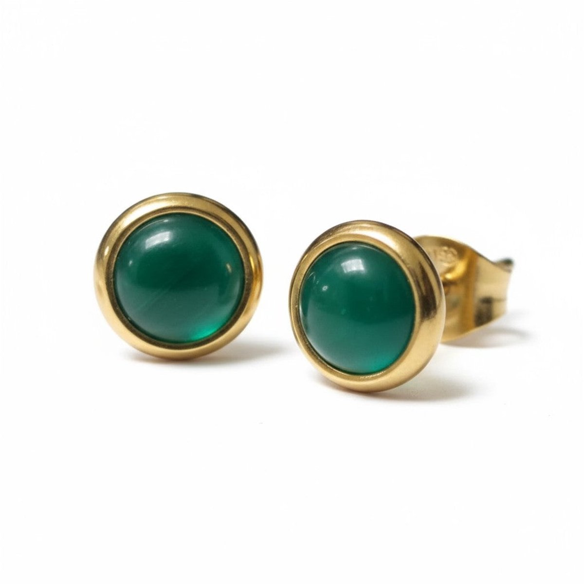 Aramat Jewels | Oorbellen | Kattenoog Oorbellen 8mm – Groen - Goudkleurig | | | |8mm | Staal | Kinderen, Volwassenen | Verkleurd niet