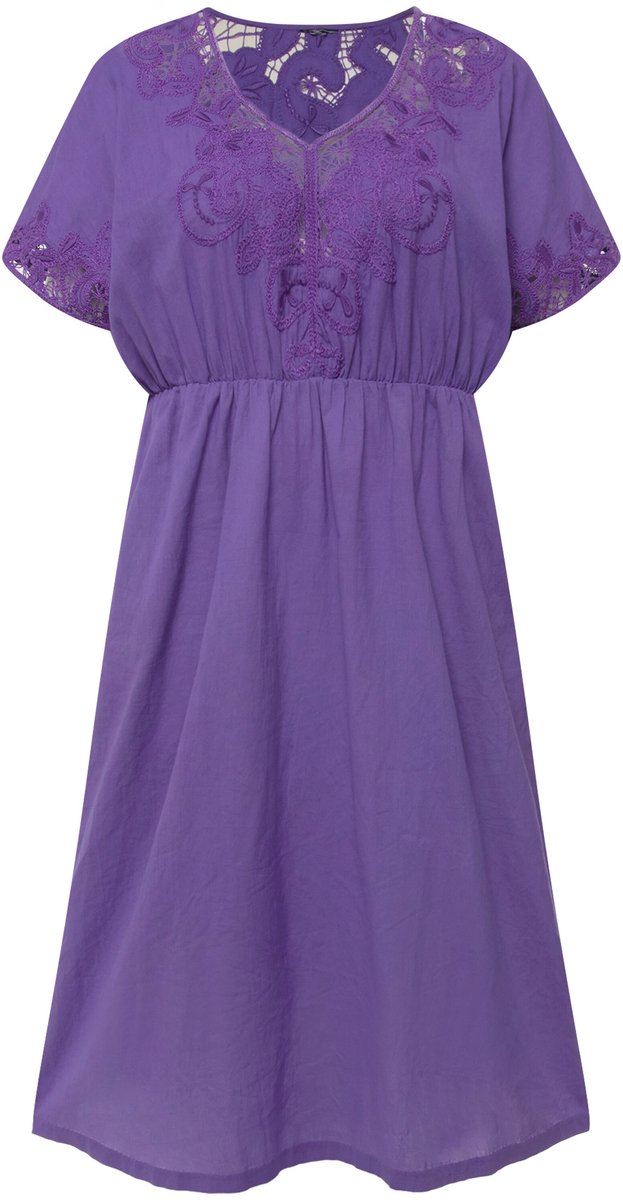 Ulla Popken - Dames - Jurk borduurwerk oversized V-hals halve mouwen - Purper - Maat 46+