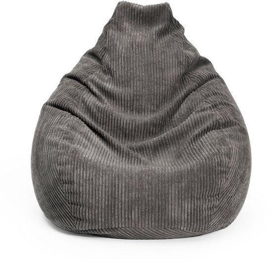 Een grote, hoge grijze corduroy zitzak, staand op een witte achtergrond.