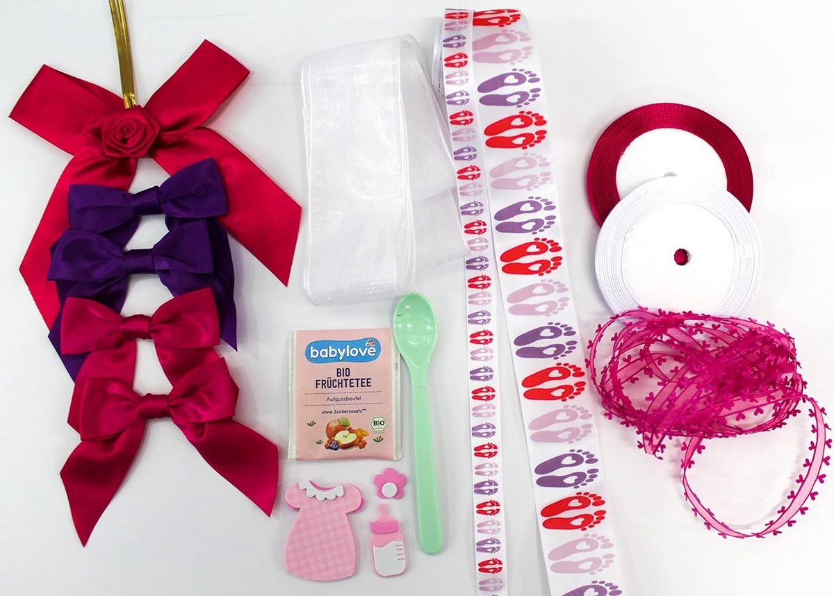 16-delig decoratieset luiertaart babyshower meisje