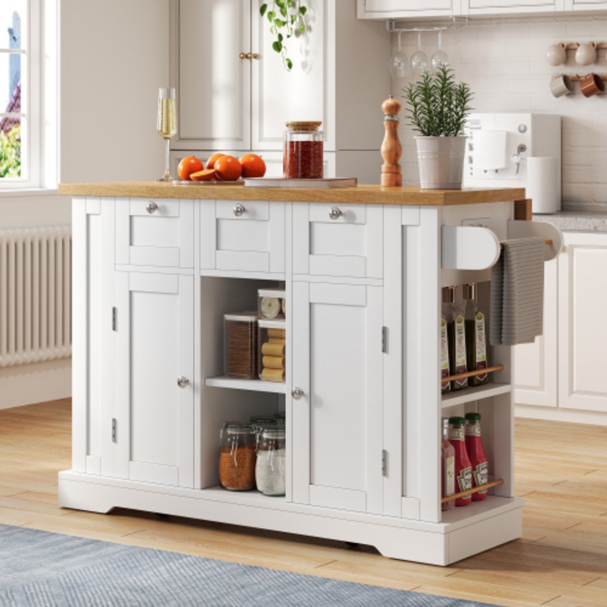 Mobiele Keukentrolley 132 cm – Landhuisstijl, Uitklapbaar Werkblad, Multifunctionele Kast met Lade, Kruidenrek & Handdoekhouder, 5 Wielen, Ingebouwd Stopcontact, Voor Keuken & Eetkamer