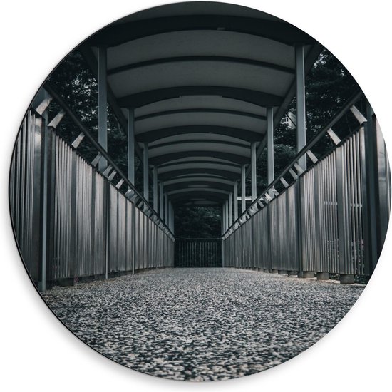 Dibond Wandcirkel - Overdekt Pad (zwart/wit) - 50x50cm Foto op Aluminium Wandcirkel (met ophangsysteem)