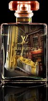 60 x 80 cm - Glasschilderij - Louis Vuitton parfumfles - gouden pistool - schilderij fotokunst - foto print op glas