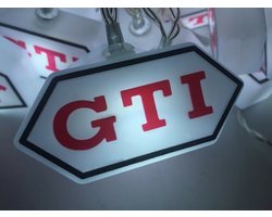 BRISA VW Collection - Stijlvolle sfeervolle Volkswagen Golf GTI logo accu lichtketting voor feestjes, kinderkamers, workshops & evenementen (voor binnen/3m/20 x LED)