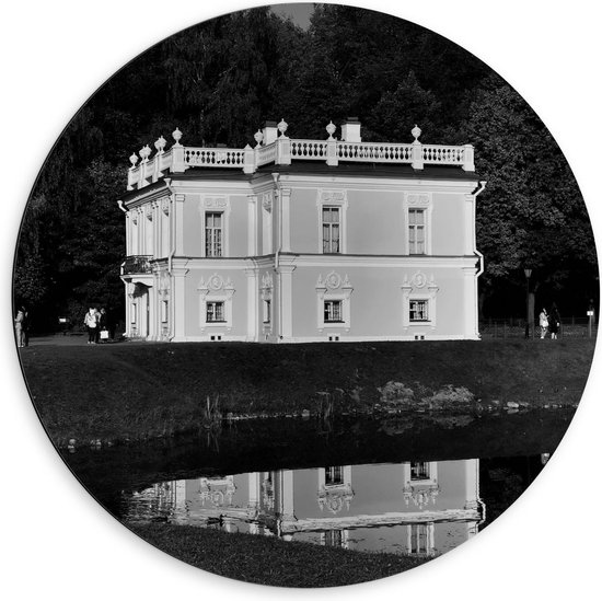 Dibond Wandcirkel - Wit Huis aan Water - 60x60cm Foto op Aluminium Wandcirkel (met ophangsysteem)