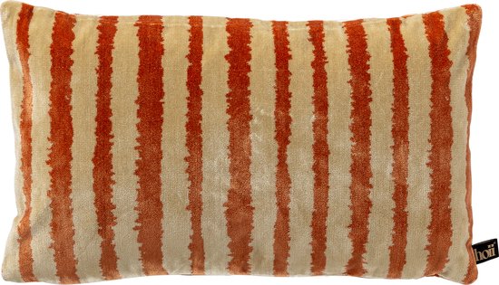 Un coussin décoratif rectangulaire à rayures verticales oranges et crème.