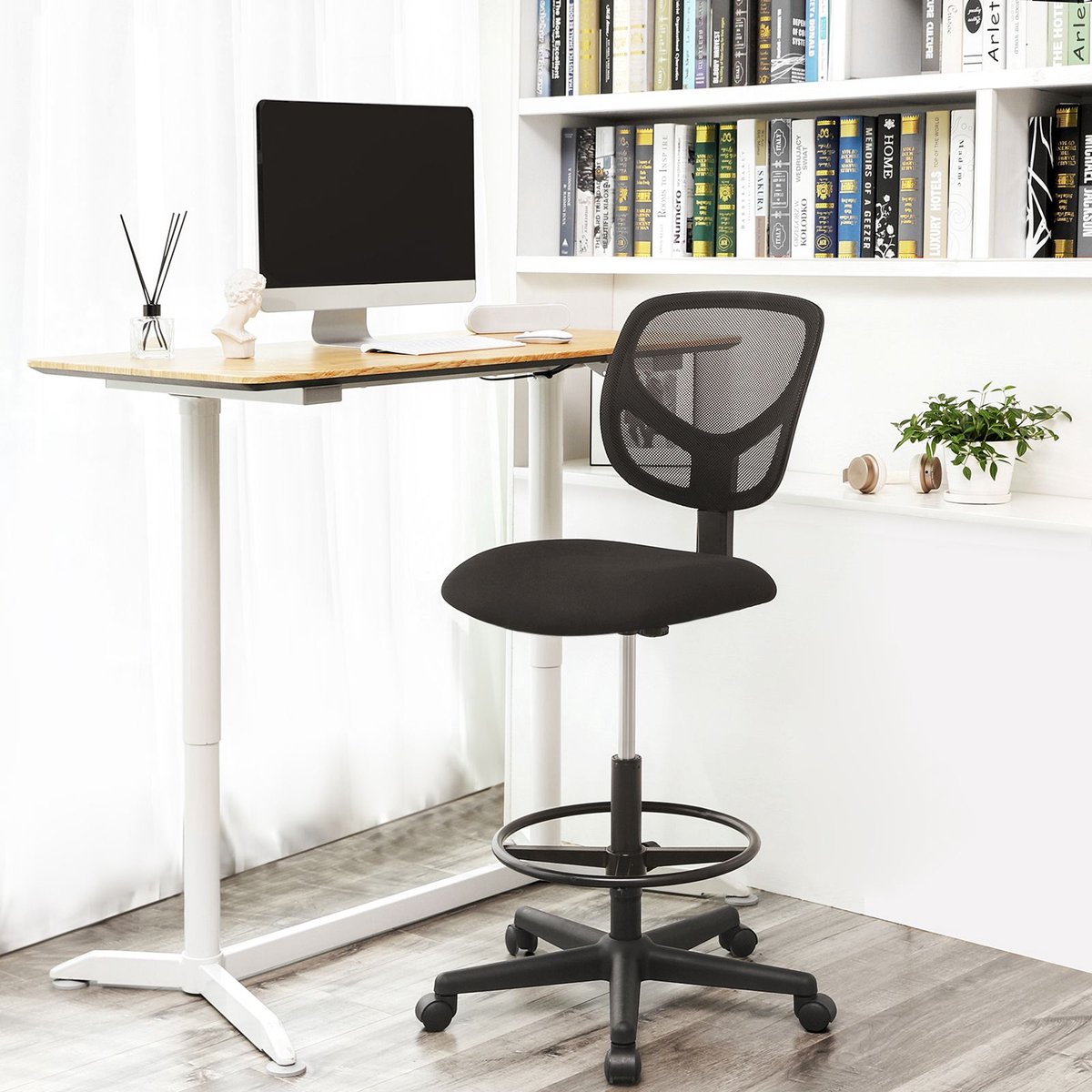 Bureaustoel - Computerstoel - Met verstelbare voetring - Met netstof - Zwart