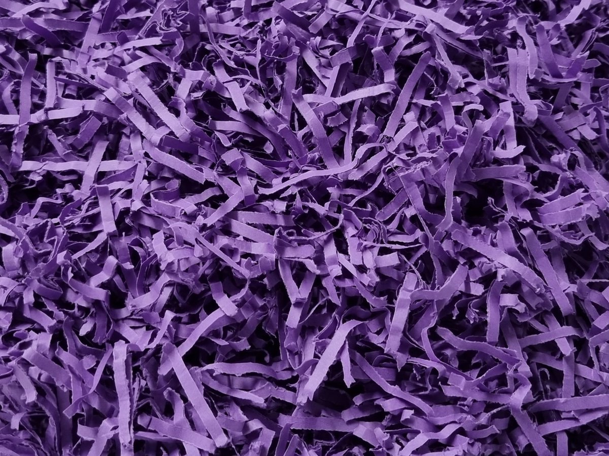 Papiersnippers | kleur Violet - No. 1786 | Gekleurd vulmateriaal voor o.a. cadeauverpakkingen, cadeaumanden en brievenbusdoosjes | 500 gram, circa 12 liter | decoratief opvulmateriaal